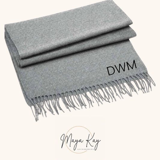 TASSEL SCARF IN GREY