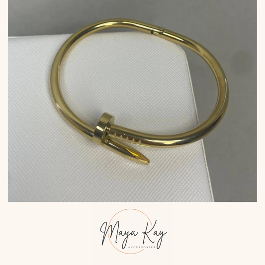 GOLD NAIL CLIP BRACELET