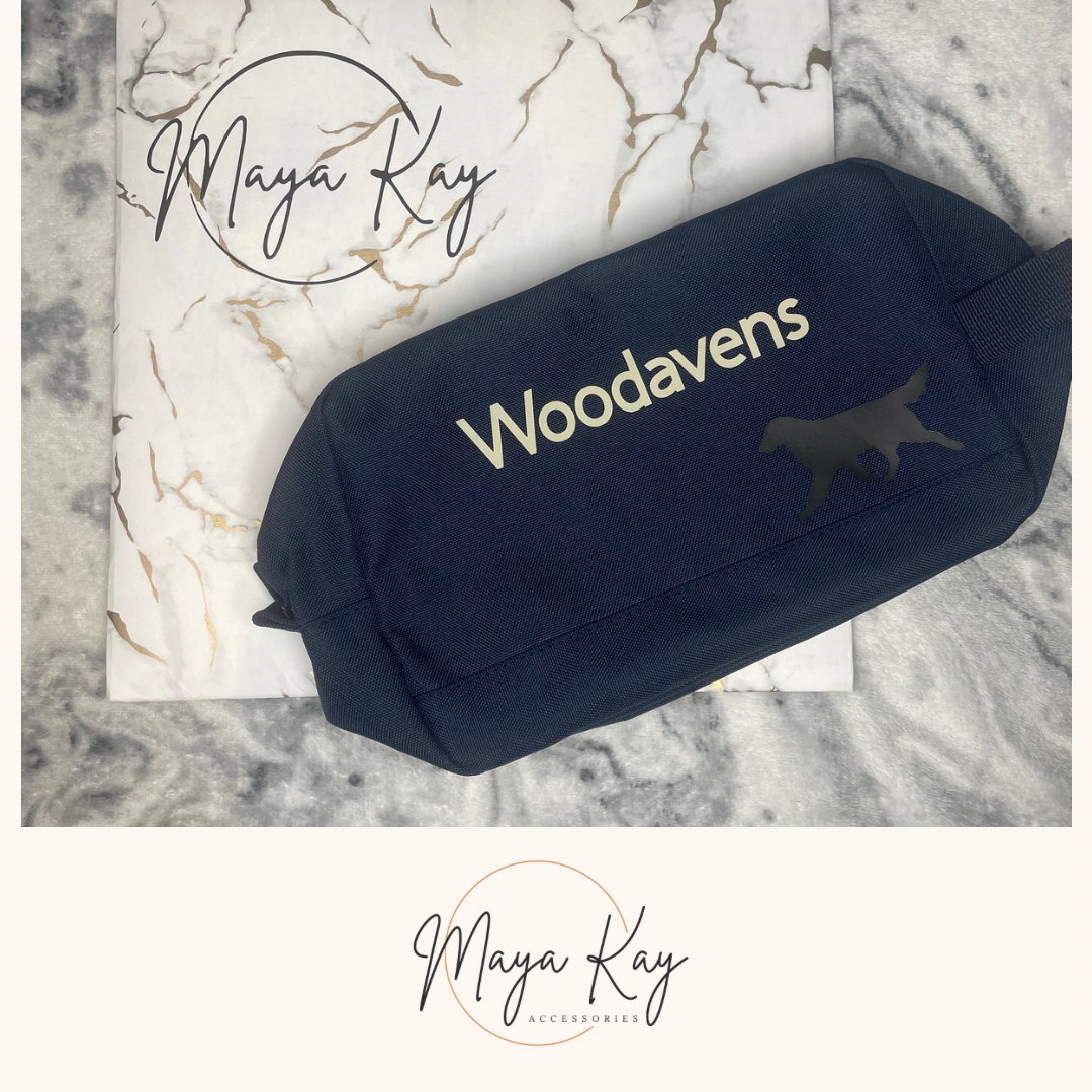 NAVY RECYCLED WASHBAG